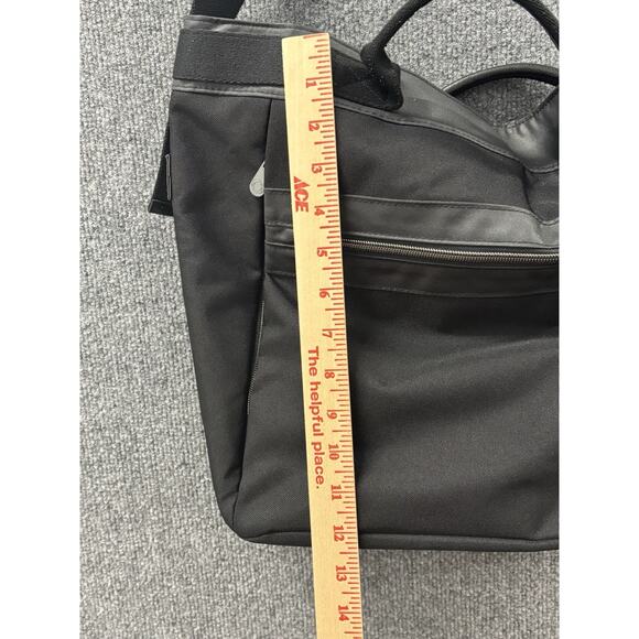 Bugaboo Changing Bag Black Camaleon Fox 16”x12” - Picture 11 of 15